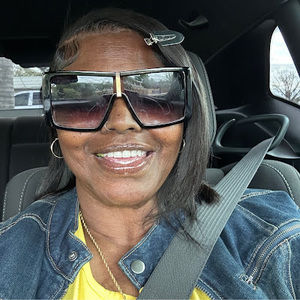 Meet your Posher, Cree